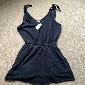 Aerie Black tie shoulder romper size XS NWT